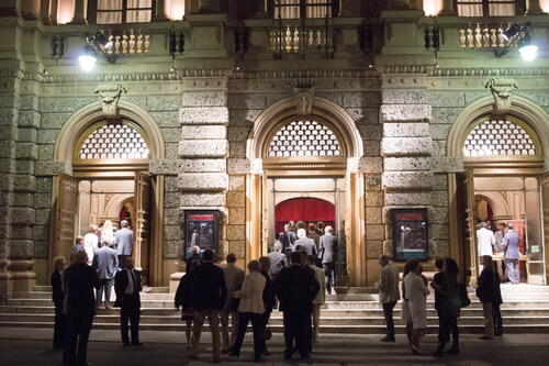 Fondazione Donizetti Onlus ente oggi sostituito da Fondazione Teatro Donizetti slide