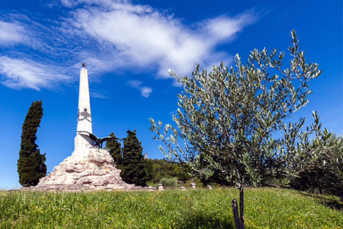 Monumento Ossario ai Caduti della Battaglia del 8-9 Maggio 1848 cd “dell’Aquila” slide