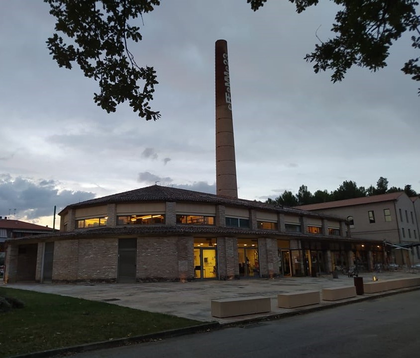 Immagini di BIBLIOTECA LA FORNACE