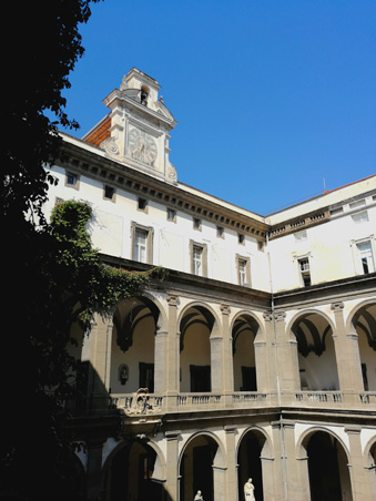 Immagini di Biblioteca Universitaria di Napoli