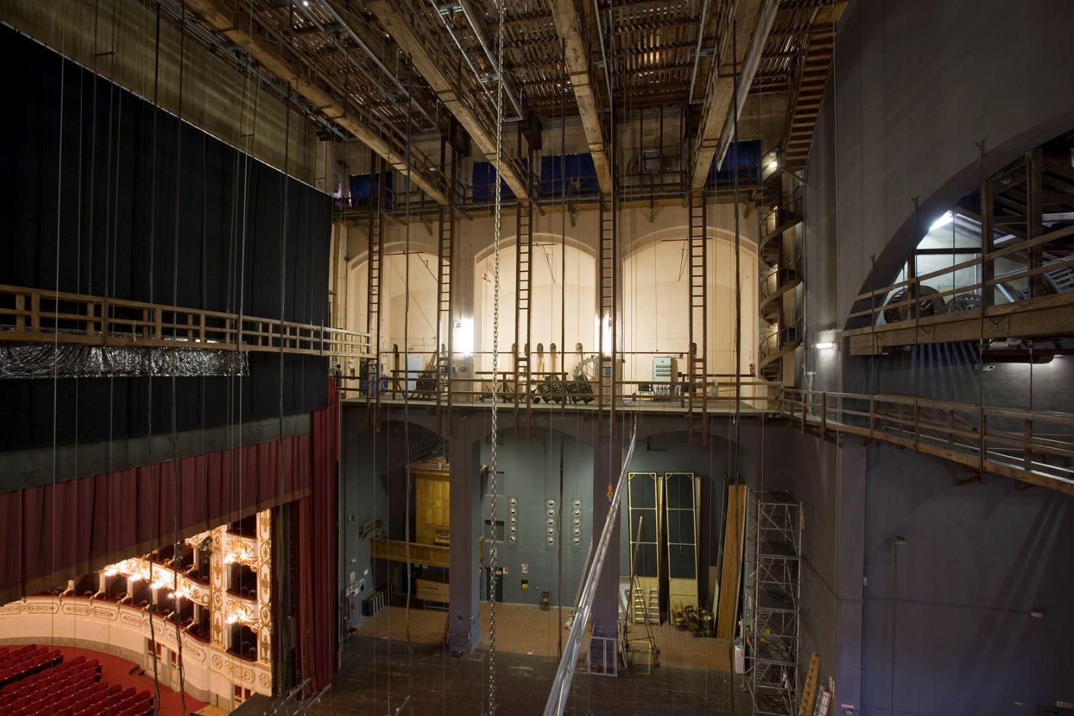 Immagini di FONDAZIONE I TEATRI