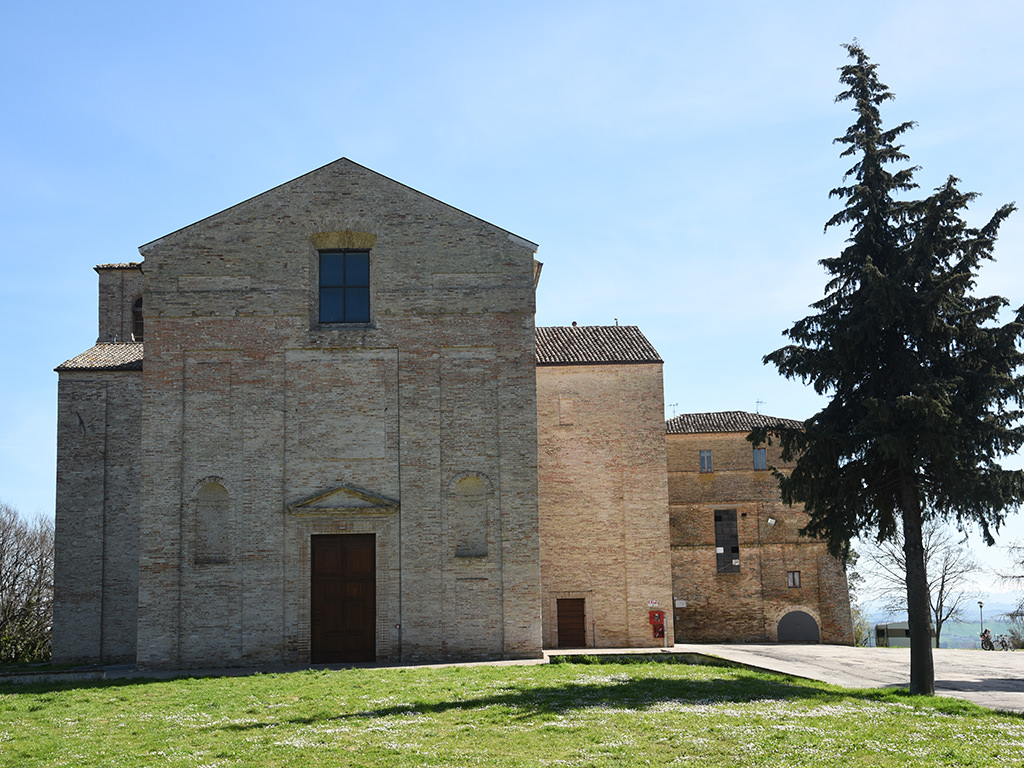 Immagini di AUDITORIUM COMUNALE - EX CHIESA SAN FRANCESCO