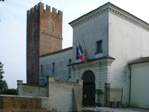 Castello di Arquà Polesine slide