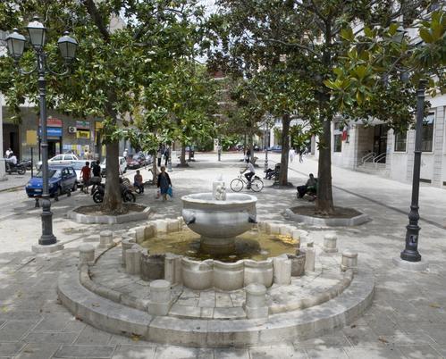 Fontana De Torres slide