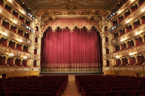 FONDAZIONE DEL TEATRO GRANDE DI BRESCIA slide