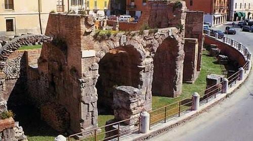 TEATRO ROMANO DELLA CITTÀ DI TERAMO slide