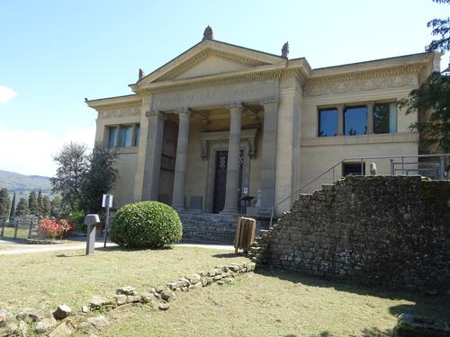 Musei di Fiesole slide