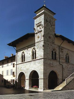 PALAZZO COMUNALE  slide