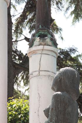 Fontana Monumentale del Petrucci slide