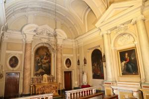 Chiesa Palazzo Beata Lucia  -   Restauro Pala d’altare raffigurante “Cristo appare alla beata Lucia”