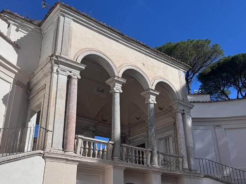 La Loggia rinascimentale di Bartolomeo Ammannati slide