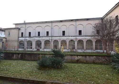 EX CONVENTO DEI FRATI FRANCESCANI DI VIA POLIDORO CALDARA slide