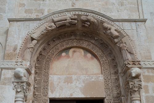 Abbazia di Santa Maria di Cerrate slide