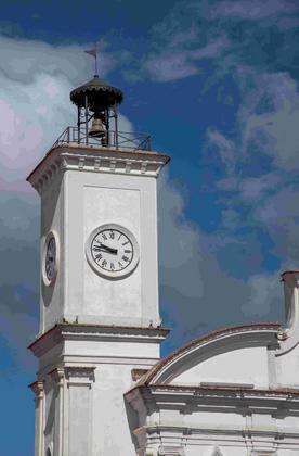 Orologio del campanile della Chiesa dell’Immacolata Concezione slide