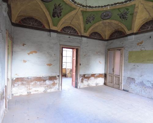EX CONVENTO DEI FRATI FRANCESCANI DI VIA POLIDORO CALDARA slide
