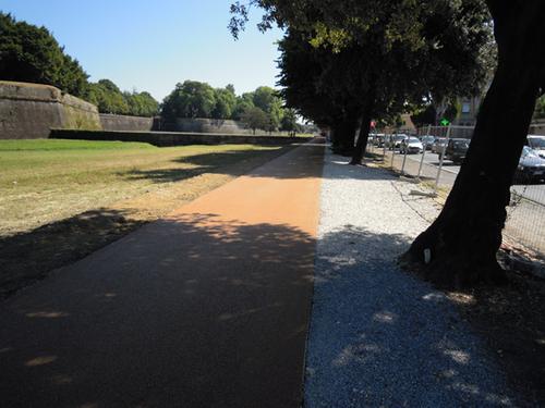 Complesso delle Mura urbane slide