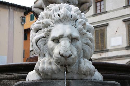 Fontana della Naiadi slide