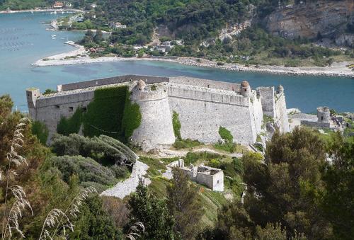 CASTELLO DORIA IN PORTO VENERE CAPOLUOGO slide