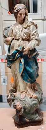 Palazzo Spinola – Scultura in gesso policromo con Immacolata slide