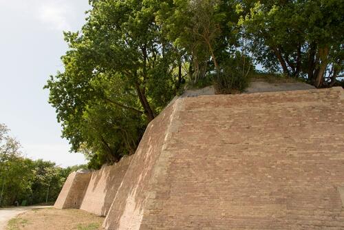 Parco Archeologico e Tecnologico della Fortezza di Poggio Imperiale slide