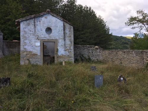 Cimitero di Poggio alla Lastra slide