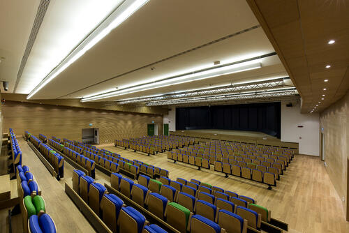 Auditorium CRU16 piazza Risorgimento slide