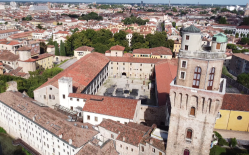 CASTELLO CARRARESI slide