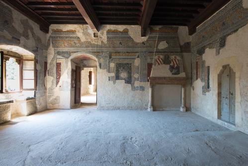 Palazzo Ducale Orsini-Colonna slide