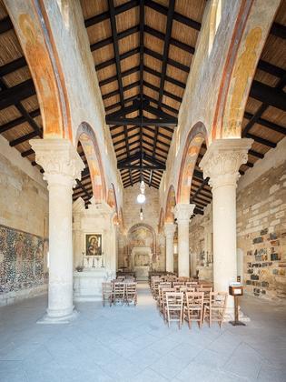 Abbazia di Santa Maria di Cerrate slide