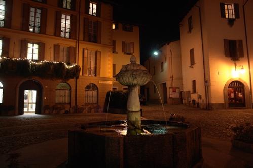 MONUMENTO GIUSEPPE PIAZZI E PIAZZA LUINI slide