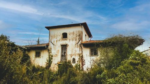Palazzo del Campana slide