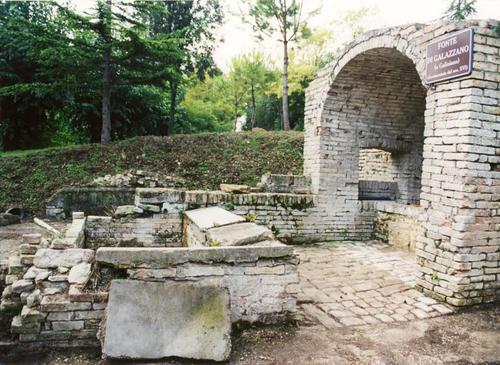 FONTE DI GALIZIANO (GALAZZANO) slide