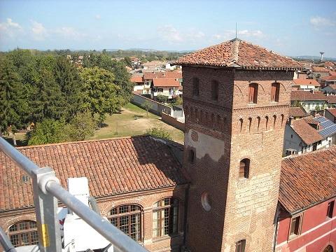 CASTELLO DEI CONTI FROLA  DI MONTANARO slide