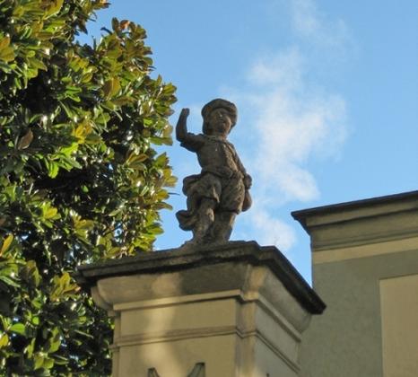 Il Cortile di Palazzo Viani del Museo del Paesaggio: uno spazio per la città slide