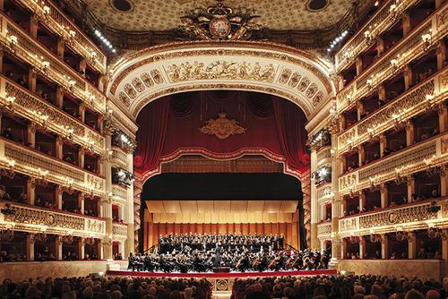 Fondazione Teatro di San Carlo slide