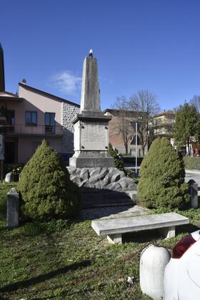 Monumento ai caduti e Fonte di San Francesco di Ponte San Giovanni slide