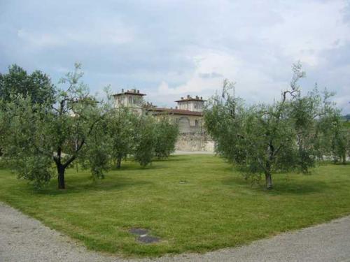 Cappelle dell’Orto dei Padri Alcantarini all’Ambrogiana slide