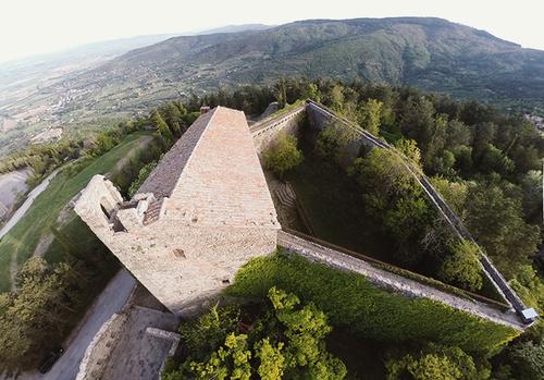 FORTEZZA DEL GIRIFALCO slide