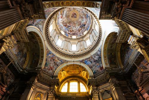 Cappella del Tesoro di San Gennaro slide