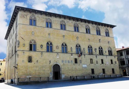 PALAZZO PRETORIO DI PISTOIA slide