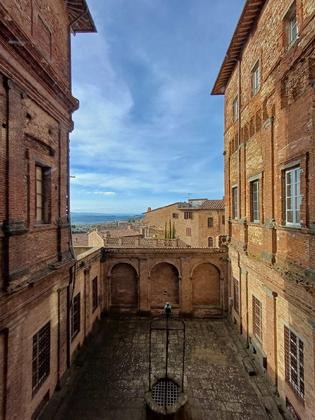 Palazzo della Corgna - Città della Pieve slide