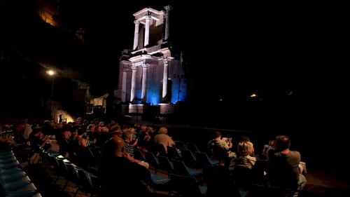 Festival Internazionale Teatro Romano Volterra "il Verso, l