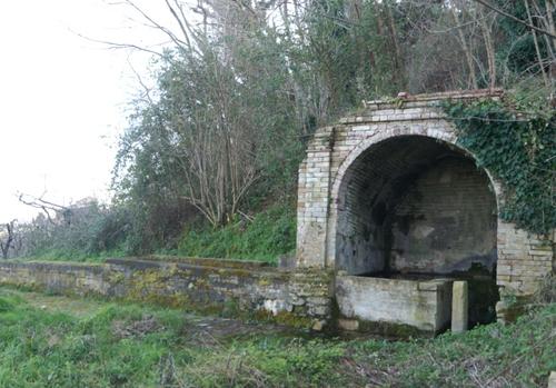 Fonte di San Flaviano slide