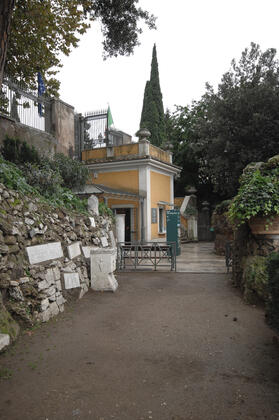 Parco Villa Gregoriana slide