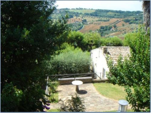 Giardino della Pinacoteca civica Marco Moretti, casa natale di Annibal Caro slide