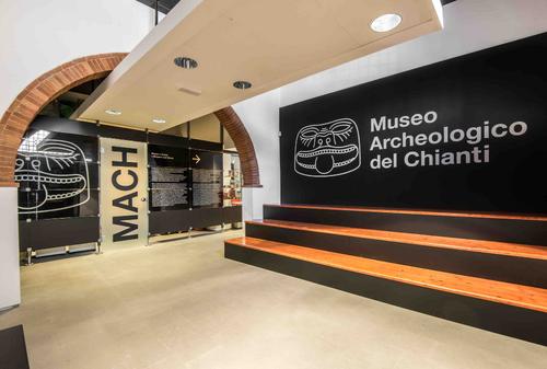 Museo Archeologico del Chianti slide