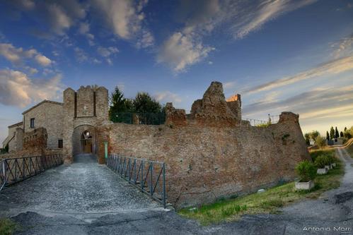 Castello Malatestiano slide