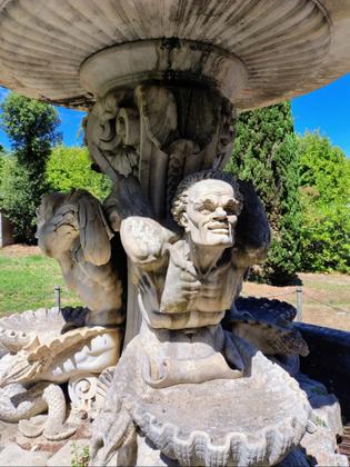 VILLA CHIGI SARACINI E PARCO MONUMENTALE slide