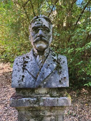 VILLA CHIGI SARACINI E PARCO MONUMENTALE slide