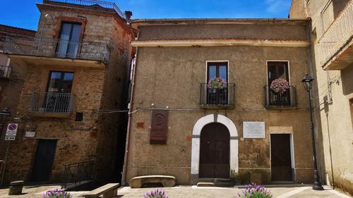 Polo Museale prof Giuseppe Stifano slide